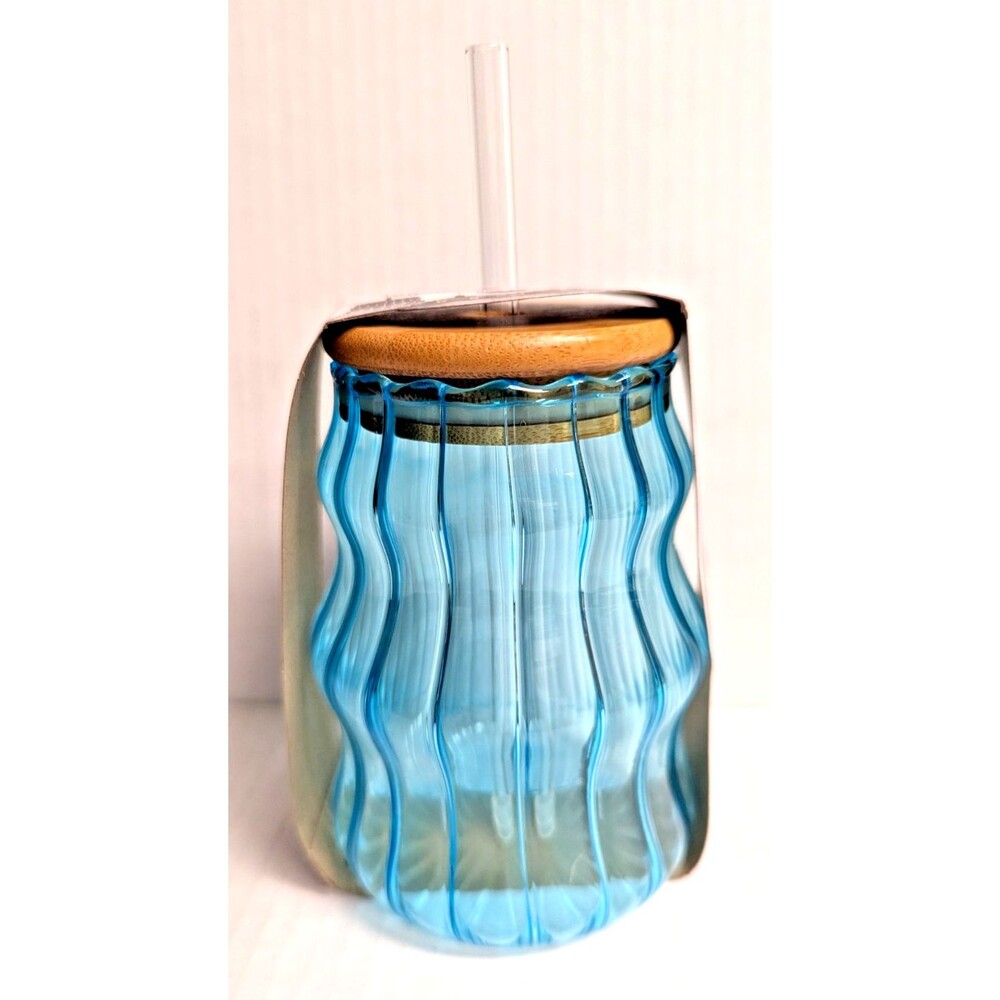 Manna Squiggle Tumbler Clear Blue Borosilicate Glass Bamboo Lid Straw 17 oz NEW